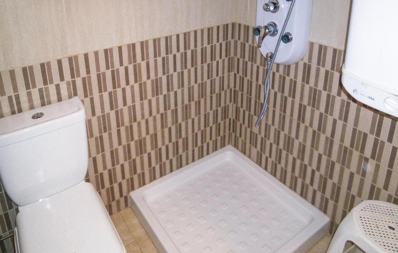 Nice Apartment In Benalmdena Costa With 1 Bedrooms, Wifi And Outdoor Swimming Pool Benalmádena Εξωτερικό φωτογραφία